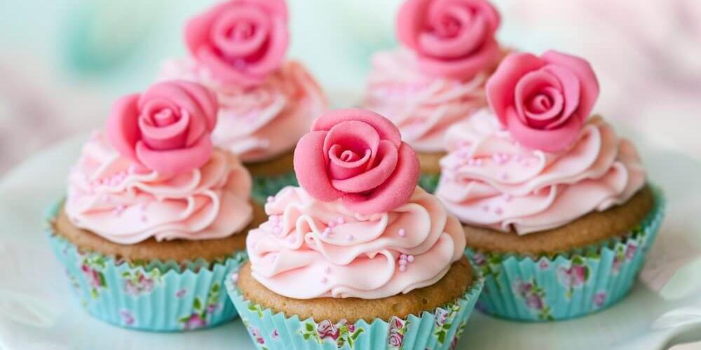 Cupcake Decorating 1