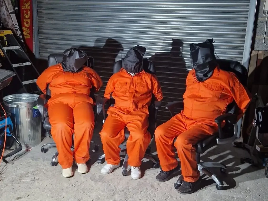 Kidnap your MD dummies dressed in red for team building challenge